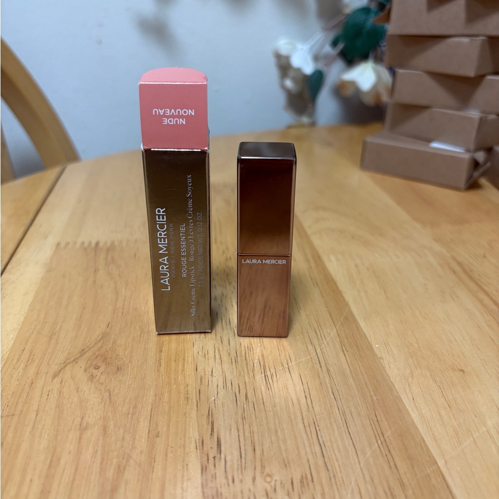 Laura Mercier Rouge Essentiel Silky Crème Lipstick-Nude ~ 0.12oz Full Size BNIB